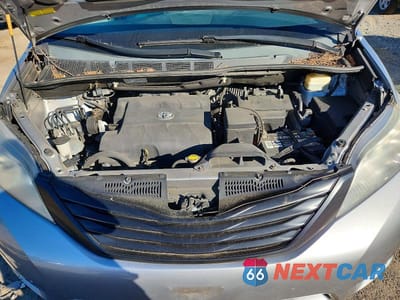 Zdjęcie 12 z 13 samochodu: 2015 TOYOTA SIENNA L 7-PASSENGER VIN:5TDZK3DC1FS659038 - miniatura