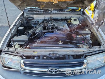Zdjęcie 12 z 14 samochodu: 2001 TOYOTA 4RUNNER SR5 VIN:JT3GN86R810200814 - miniatura