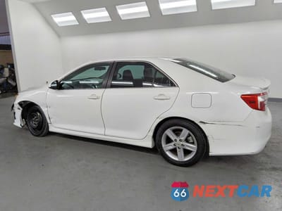 Drugie zdjęcie samochodu z przodu: 2013 TOYOTA CAMRY SE VIN:4T1BF1FK6DU245448 - miniatura
