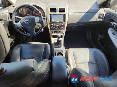 Zdjęcie 8 z 12 samochodu: 2009 TOYOTA COROLLA XRS VIN:1NXBE40E69Z063702 - miniatura