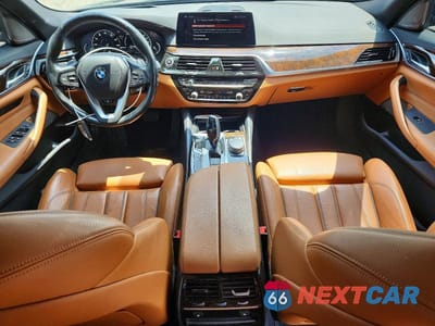 Zdjęcie 8 z 12 samochodu: 2018 BMW 530XE VIN:WBAJB1C57JB084753 - miniatura