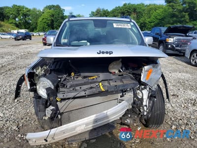 Piąte zdjęcie samochodu w środku: 2019 JEEP RENEGADE LATITUDE VIN:ZACNJBBB2KPK28220 - miniatura