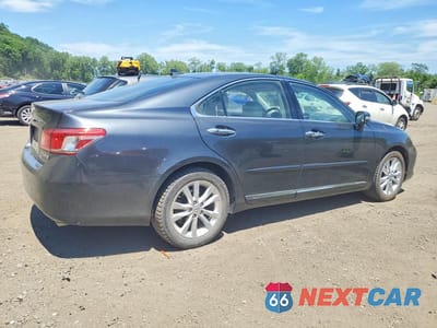 Trzecie zdjęcie samochodu z tyłu: 2011 LEXUS ES 350 VIN:JTHBK1EG9B2468457 - miniatura
