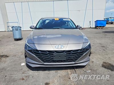 Piąte zdjęcie samochodu w środku: 2022 HYUNDAI ELANTRA SEL VIN:KMHLM4AGXNU254086 - miniatura