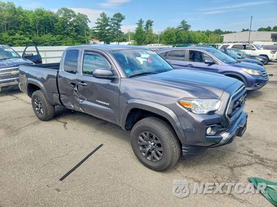 Czwarte zdjęcie samochodu z boku: 2022 TOYOTA TACOMA VIN:3TYSX5EN4NT014921 - miniatura
