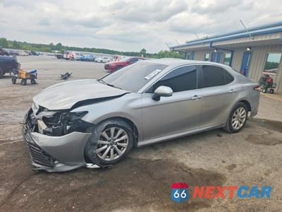 2019 TOYOTA CAMRY LE 4T1B11HK7KU786548 - główne zdjęcie licytacji z USA - miniatura