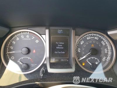 Zdjęcie 9 z 12 samochodu: 2019 TOYOTA TACOMA SR5 V6 VIN:3TMAZ5CN7KM107271 - miniatura