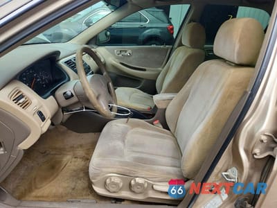 Zdjęcie 7 z 12 samochodu: 2000 HONDA ACCORD SE VIN:1HGCG5675YA103478 - miniatura