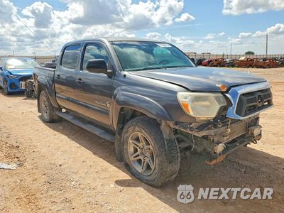 Czwarte zdjęcie samochodu z boku: 2014 TOYOTA TACOMA DOUBLE CAB VIN:3TMLU4EN1EM161393 - miniatura