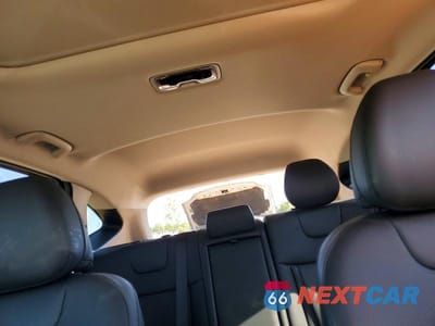 Zdjęcie 10 z 13 samochodu: 2025 HYUNDAI TUCSON SEL VIN:5NMJCCDE0SH497721 - miniatura