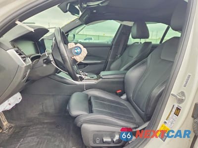 Zdjęcie 7 z 13 samochodu: 2022 BMW 330E VIN:3MW5P7J04N8C52966 - miniatura