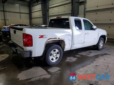 Trzecie zdjęcie samochodu z tyłu: 2008 CHEVROLET SILVERADO K1500 VIN:1GCEK19J48Z293278 - miniatura