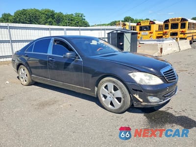 Czwarte zdjęcie samochodu z boku: 2007 MERCEDES-BENZ S VIN:WDDNG86X47A131768 - miniatura