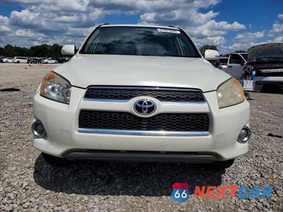 Piąte zdjęcie samochodu w środku: 2010 TOYOTA RAV4 LIMITED VIN:JTMYF4DV6A5029490 - miniatura