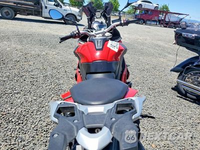 Zdjęcie 6 z 9 samochodu: 2016 BMW S 1000 XR VIN:WB10D1308GZ461813 - miniatura