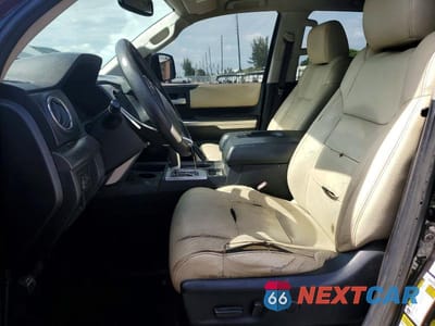 Zdjęcie 7 z 12 samochodu: 2015 TOYOTA TUNDRA SR5 VIN:5TFRY5F1XFX182805 - miniatura