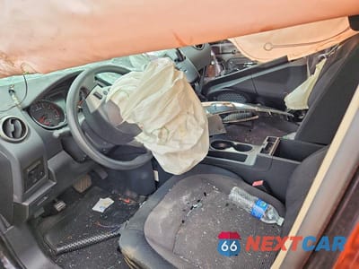 Zdjęcie 8 z 13 samochodu: 2011 NISSAN ROGUE S VIN:JN8AS5MVXBW253719 - miniatura