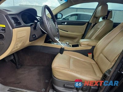 Zdjęcie 7 z 13 samochodu: 2011 HYUNDAI GENESIS 4.6L VIN:KMHGC4DF2BU124385 - miniatura