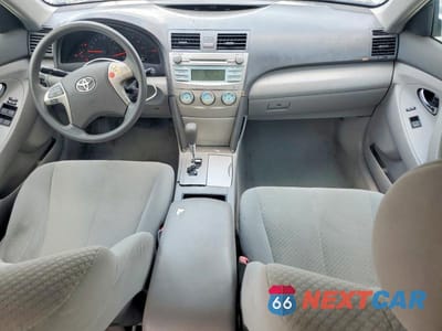 Zdjęcie 8 z 12 samochodu: 2007 TOYOTA CAMRY VIN:4T1BE46K97U640491 - miniatura