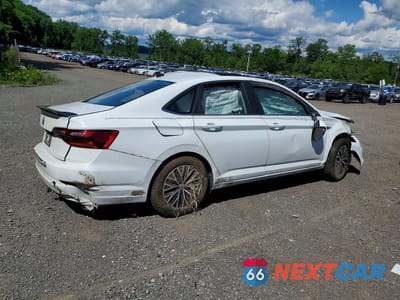 Trzecie zdjęcie samochodu z tyłu: 2019 VOLKSWAGEN JETTA SEL VIN:3VWE57BU2KM231527 - miniatura