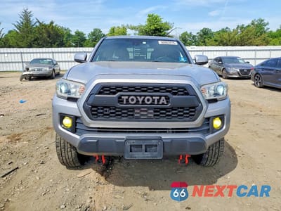 Piąte zdjęcie samochodu w środku: 2018 TOYOTA TACOMA TRD OFF-ROAD VIN:3TMCZ5AN5JM149299 - miniatura