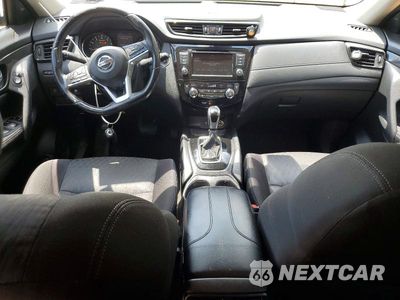Zdjęcie 8 z 13 samochodu: 2020 NISSAN ROGUE SV VIN:JN8AT2MT3LW036573 - miniatura
