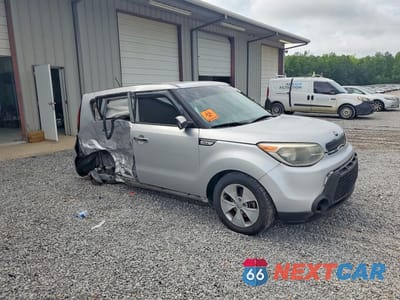 Czwarte zdjęcie samochodu z boku: 2015 KIA SOUL BASE VIN:KNDJN2A29F7798516 - miniatura