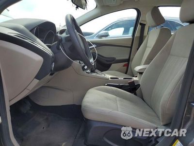 Zdjęcie 7 z 12 samochodu: 2015 FORD FOCUS SE VIN:1FADP3K21FL227434 - miniatura