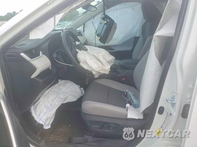 Zdjęcie 7 z 14 samochodu: 2025 TOYOTA RAV4 XLE VIN:2T3P1RFV2SC574974 - miniatura