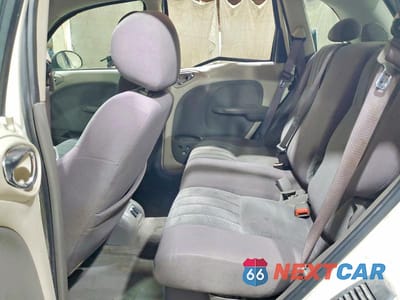 Zdjęcie 11 z 13 samochodu: 2005 CHRYSLER PT CRUISER VIN:3C4FY48B05T500783 - miniatura