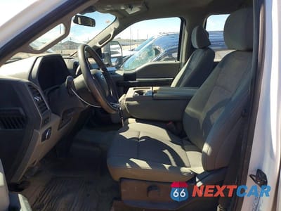 Zdjęcie 7 z 12 samochodu: 2022 FORD F450 SUPER DUTY VIN:1FD0W4HT0NEF82398 - miniatura