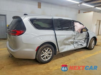 Trzecie zdjęcie samochodu z tyłu: 2026 CHRYSLER PACIFICA SELECT VIN:2C4RC1BG5TR239892 - miniatura