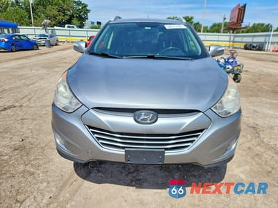 Piąte zdjęcie samochodu w środku: 2013 HYUNDAI TUCSON GLS VIN:KM8JU3AC5DU739250 - miniatura