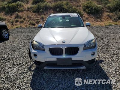 Piąte zdjęcie samochodu w środku: 2014 BMW X1 XDRIVE28I VIN:WBAVL1C56EVY14512 - miniatura
