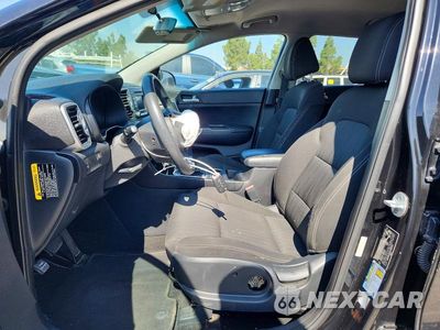 Zdjęcie 7 z 12 samochodu: 2017 KIA SPORTAGE LX VIN:KNDPMCACXH7080214 - miniatura