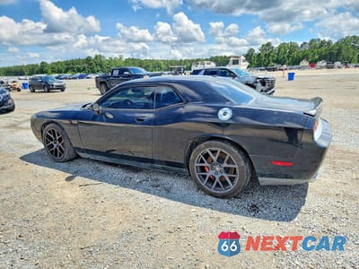 Drugie zdjęcie samochodu z przodu: 2010 DODGE CHALLENGER SRT-8 VIN:2B3CJ7DW5AH220735 - miniatura