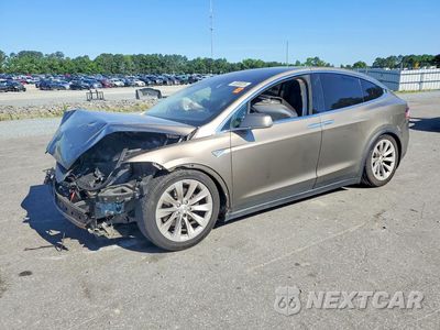 2016 TESLA MODEL X 5YJXCBE20GF005867 - główne zdjęcie licytacji z USA - miniatura