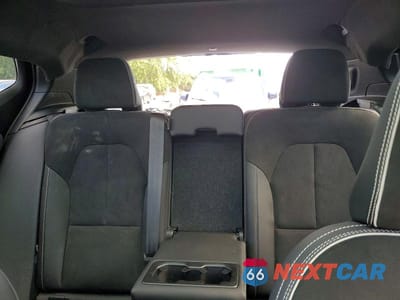 Zdjęcie 10 z 13 samochodu: 2023 VOLVO XC40 RECHARGE PLUS VIN:YV4ED3UW4P2958094 - miniatura