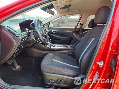 Zdjęcie 7 z 12 samochodu: 2020 HYUNDAI SONATA HYBRID SEL VIN:KMHL34JJ7LA015706 - miniatura