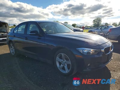 Czwarte zdjęcie samochodu z boku: 2014 BMW 320 VIN:WBA3C3G54ENS70802 - miniatura