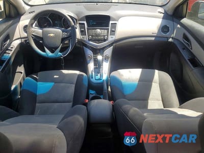 Zdjęcie 8 z 12 samochodu: 2016 CHEVROLET CRUZE LIMITED LS VIN:1G1PC5SG0G7222237 - miniatura