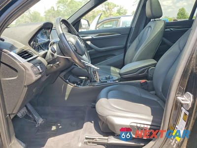 Zdjęcie 7 z 13 samochodu: 2016 BMW X1 XDRIVE28I VIN:WBXHT3C39G5E51769 - miniatura