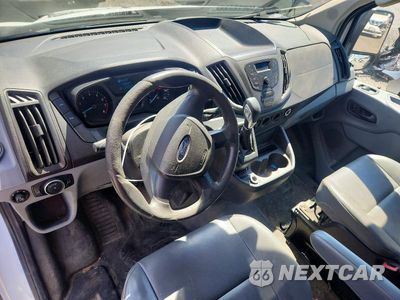 Zdjęcie 8 z 12 samochodu: 2019 FORD TRANSIT 250 DELIVERY VAN VIN:1FTYR2CMXKKB75009 - miniatura
