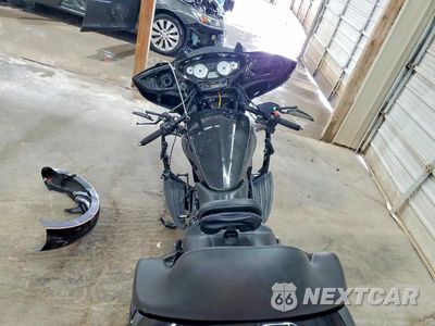 Zdjęcie 6 z 10 samochodu: 2015 VICTORY MOTORCYCLES MAGNUM VIN:5VPYW36N5F3039004 - miniatura