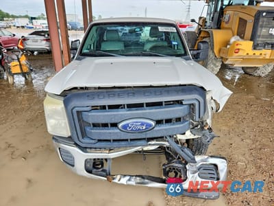 Piąte zdjęcie samochodu w środku: 2014 FORD F250 SUPER DUTY VIN:1FT7X2A62EEB24886 - miniatura