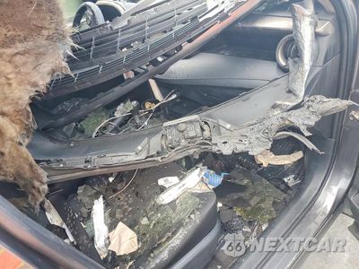 Zdjęcie 8 z 12 samochodu: 2017 TOYOTA RAV4 LE VIN:JTMZFREV8HJ115269 - miniatura