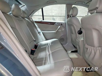 Zdjęcie 10 z 13 samochodu: 2005 MERCEDES-BENZ C240 SPORT VIN:WDBRF61J35A652837 - miniatura