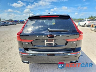 Zdjęcie 6 z 13 samochodu: 2020 VOLVO XC60 VIN:YV4102RL3L1411806 - miniatura