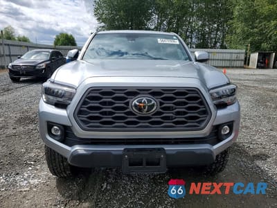 Piąte zdjęcie samochodu w środku: 2023 TOYOTA TACOMA TRD OFF-ROAD VIN:3TYSZ5AN1PT111870 - miniatura