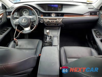 Zdjęcie 8 z 12 samochodu: 2018 LEXUS ES 350 VIN:58ABK1GG6JU087574 - miniatura